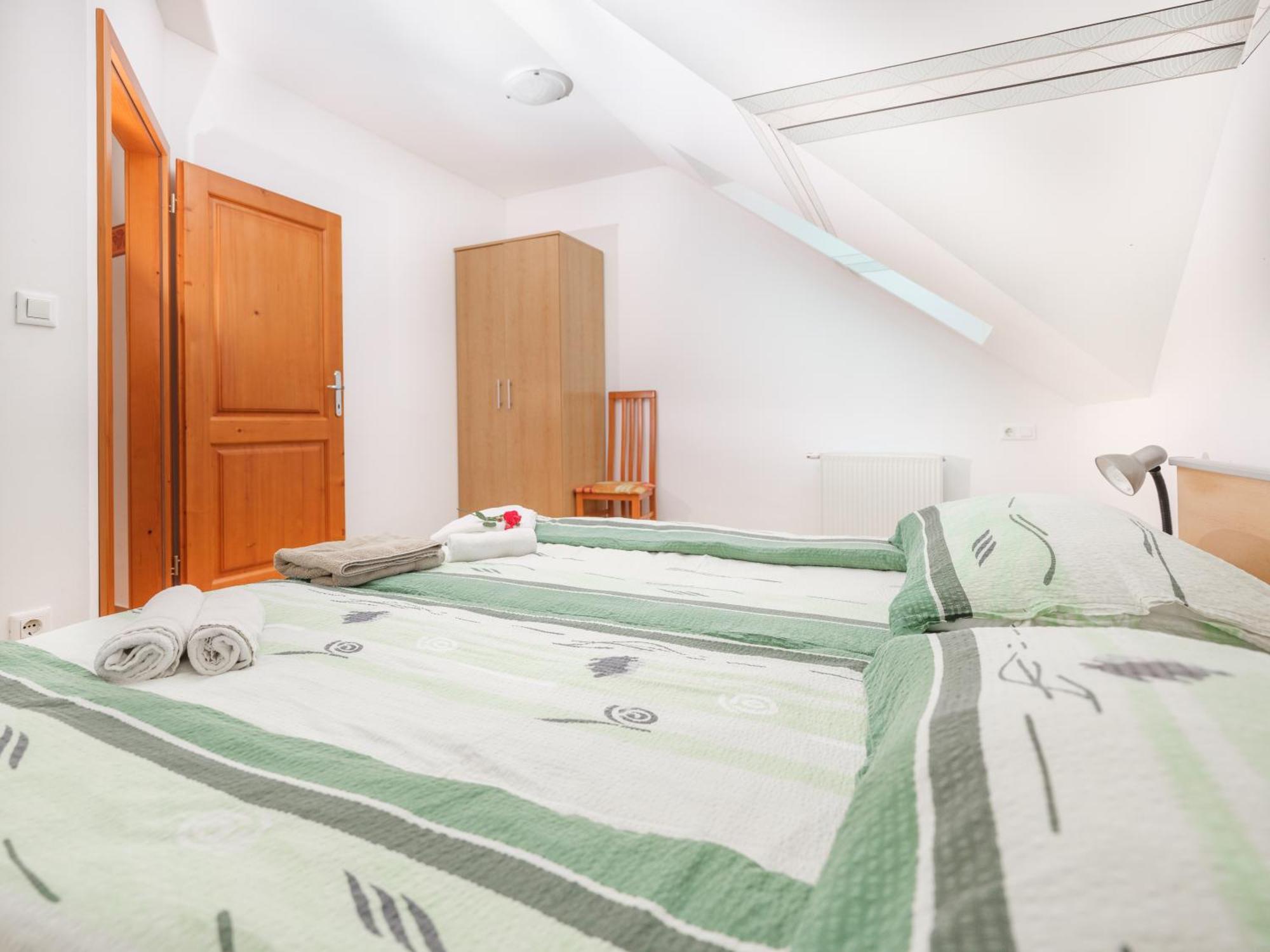Apartments Suster Stari Trg ob Kolpi Exteriér fotografie
