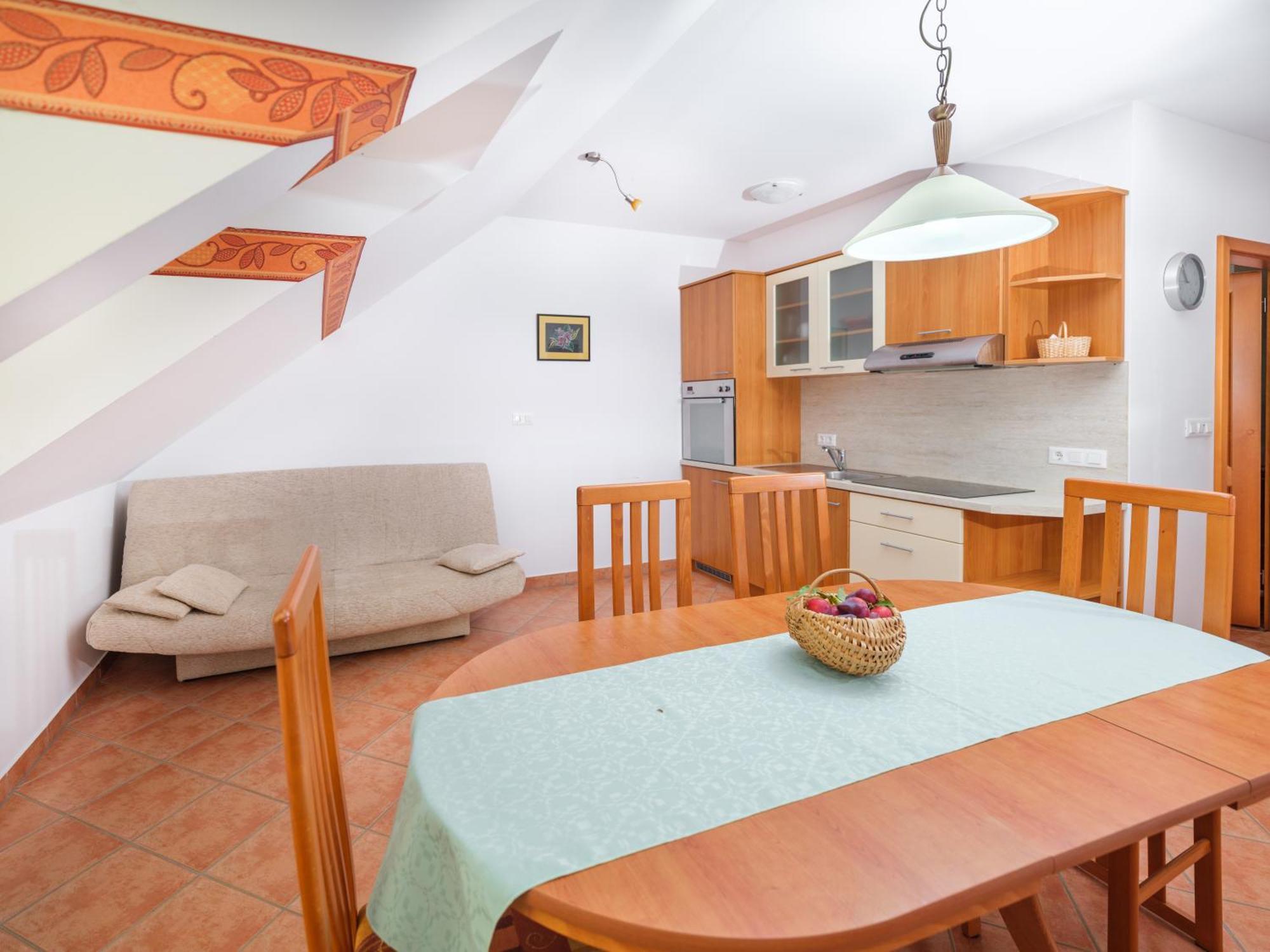 Apartments Suster Stari Trg ob Kolpi Exteriér fotografie